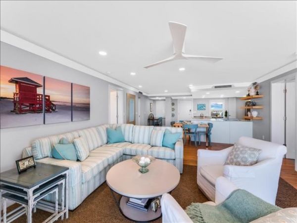 Siesta Key Vacation Condo Sleeps Six Guests Gulf Views