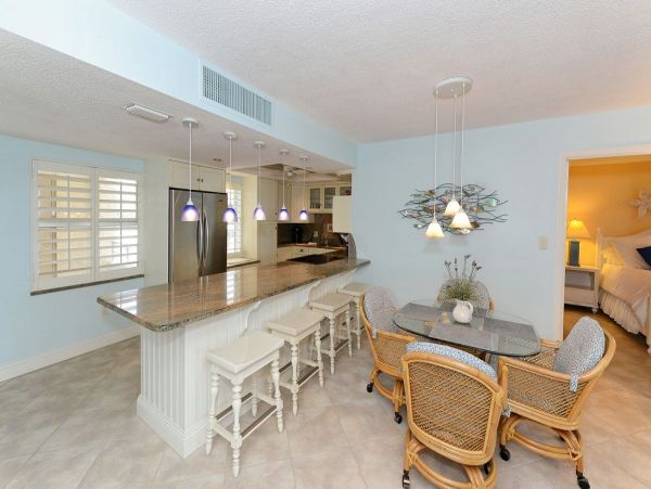 Siesta Key Beachfront Vacation Condo, Two Bedrooms