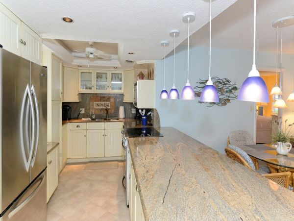 Siesta Key Beachfront Vacation Condo, Two Bedrooms