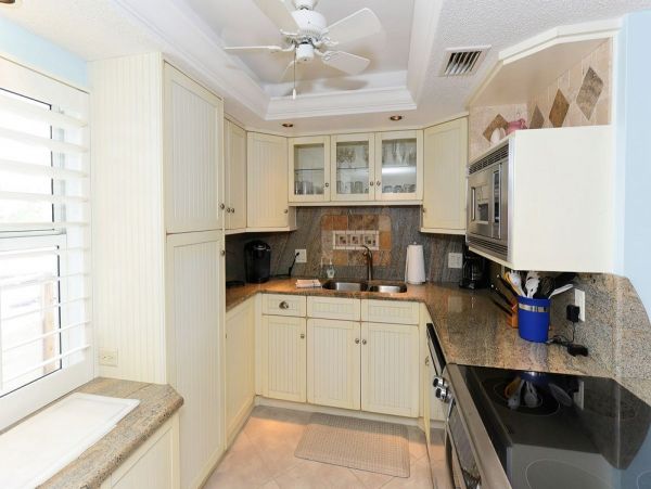 Siesta Key Beachfront Vacation Condo, Two Bedrooms