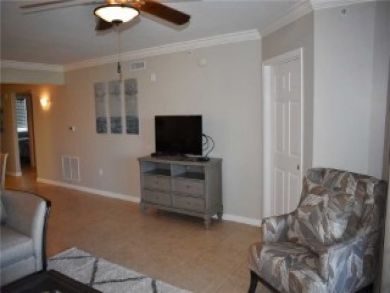 Fort Walton Beach Vacation Condo Sleeps Eight Guests.