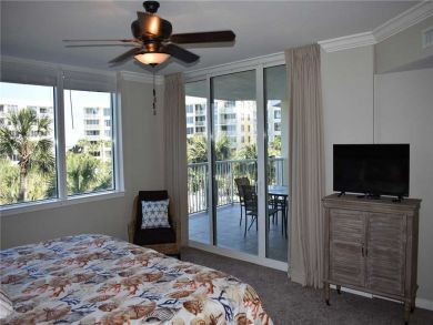 Fort Walton Beach Vacation Condo Sleeps Eight Guests.
