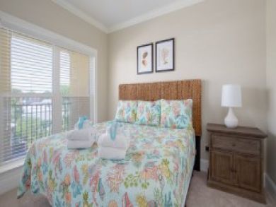 Panama City Vacation Townhouse Sleeps Twelve Guests. Panama City Vacation Townhouse Sleeps Twelve Guests.