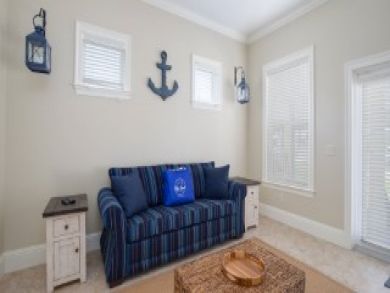 Panama City Vacation Townhouse Sleeps Twelve Guests. Panama City Vacation Townhouse Sleeps Twelve Guests.