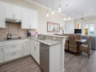 Panama City Vacation Townhouse Sleeps Twelve Guests. Panama City Vacation Townhouse Sleeps Twelve Guests.