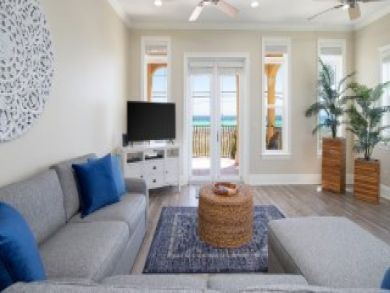 Panama City Vacation Townhouse Sleeps Twelve Guests. Panama City Vacation Townhouse Sleeps Twelve Guests.