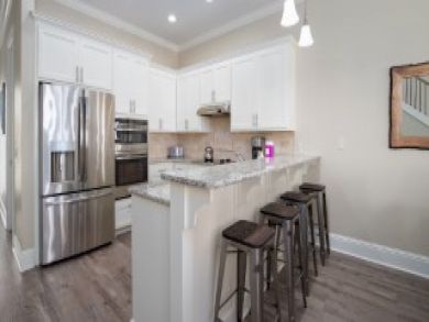 Panama City Vacation Townhouse Sleeps Twelve Guests. Panama City Vacation Townhouse Sleeps Twelve Guests.
