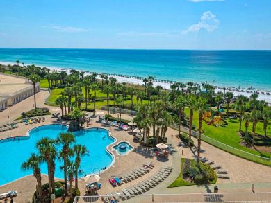 Destin Beachfront Rental Condo, Three Bedrooms