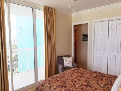 Fort Walton Vacation Condo Sleeps Eight Guests.