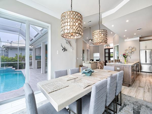Four Bedroom Luxurious Coastal Villa in Marco Island