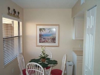 Brandenton Beach Vacation Condo Sleeps Four Guests.