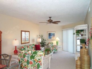 Brandenton Beach Vacation Condo Sleeps Four Guests.