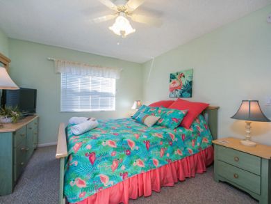 Charming Vacation Rental on Anna Maria Island. Call Today
