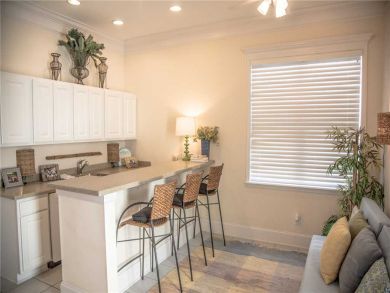 Santa Rosa Beach Vacation Home Sleeps Sixteen Guests.