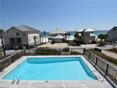 Grayton Beach Vacation Home Sleeps Ten Guests.