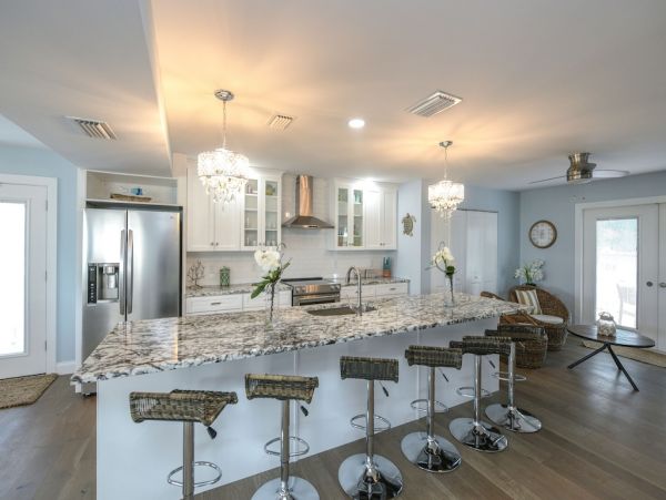 Anna Maria Island Luxury Vacation Home Sleeps Eight Guests