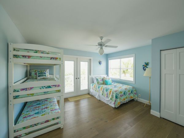 Anna Maria Island Luxury Vacation Home Sleeps Eight Guests