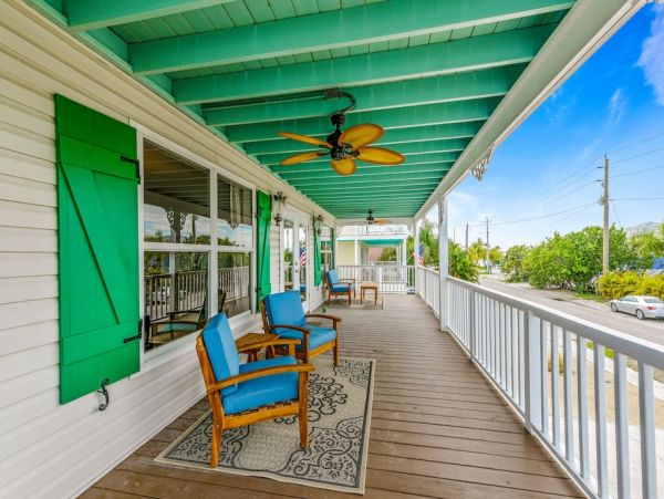 Anna Maria Island Luxury Vacation Home Sleeps Eight Guests