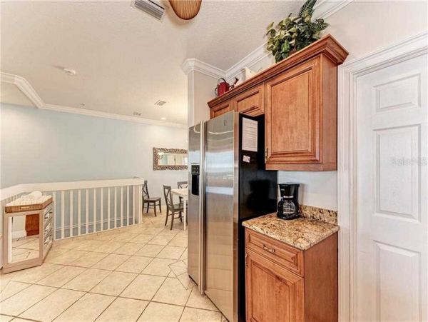 Bradenton Beach Townhome Across From Beach Bay View