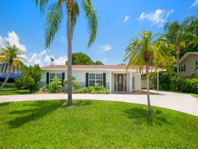 A lovely Bradenton Rental Short Drive to Anna Maria Beaches.