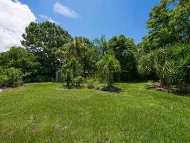A lovely Bradenton Rental Short Drive to Anna Maria Beaches.