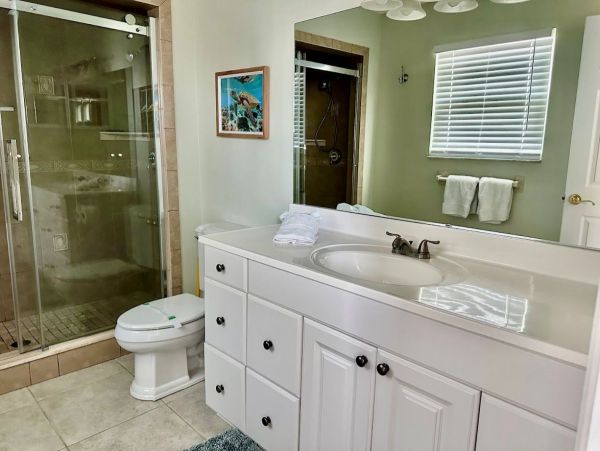 Two Bedrooms Vacation Condo in Holmes Beach