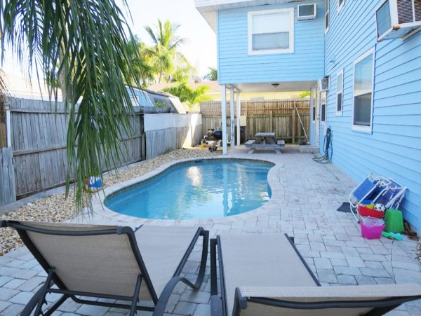 Anna Maria Value Condo Close to the Beach 2 Bedrooms