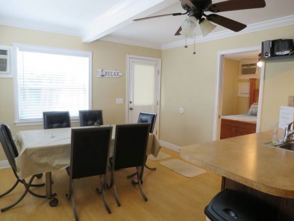Anna Maria Value Condo Close to the Beach 2 Bedrooms