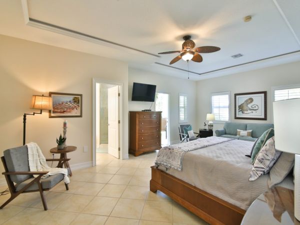 Charming 4 Bedroom Vacation Getaway in Anna Maria