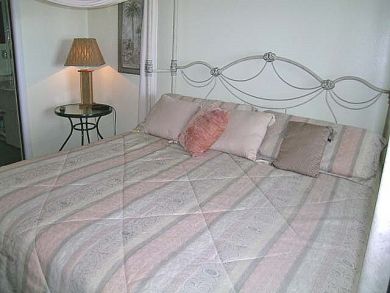 Short Walk to Beach Bradenton Vacation Condo Two Bedroom