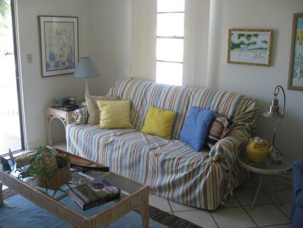 Two Bedroom Condo in Holmes Beach Sleeps Four Guests