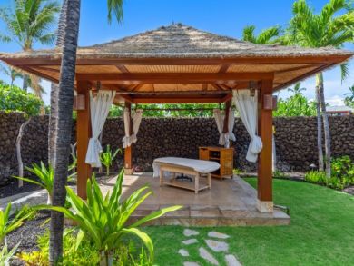 Kohala Coast Luxury Ocean Front Home, 5 Bedrooms