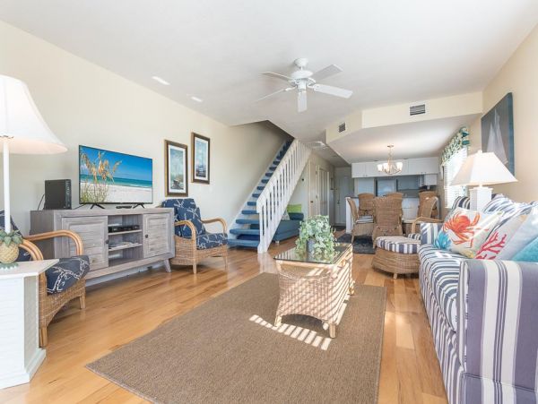 On Beach Palm Island Vacation Villa Two Bedrooms