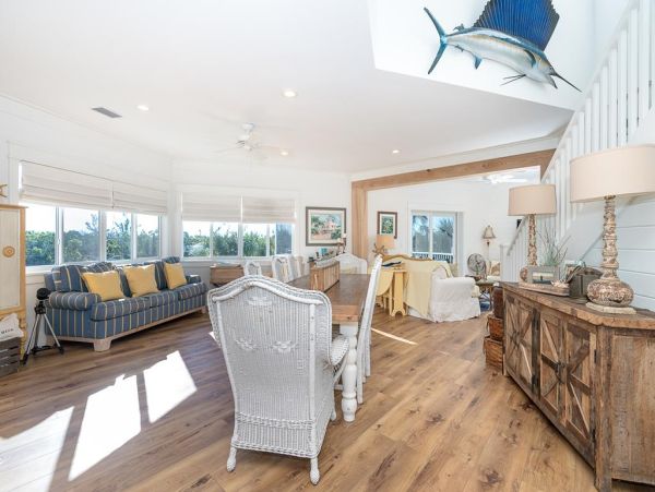 Placida 4 Bedroom Home Great Location for Boaters!