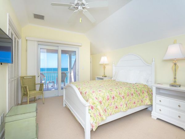 On Beach Placida Vacation Home Four Bedrooms Sleeps 8