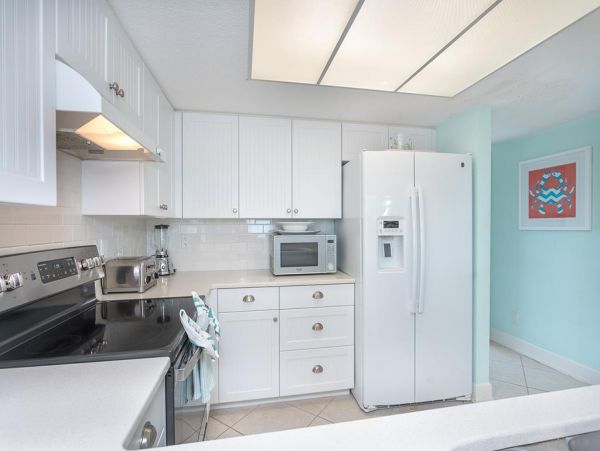 On Beach Placida Vacation Home Four Bedrooms Sleeps 8