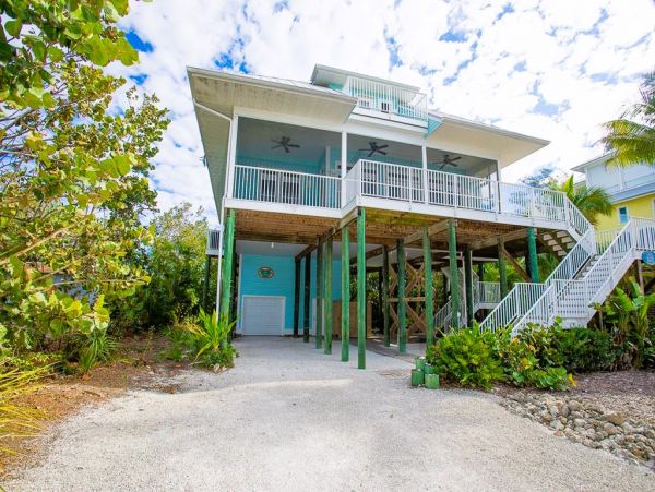 Placida Vacation Home Three Bedroom Walk to Beach