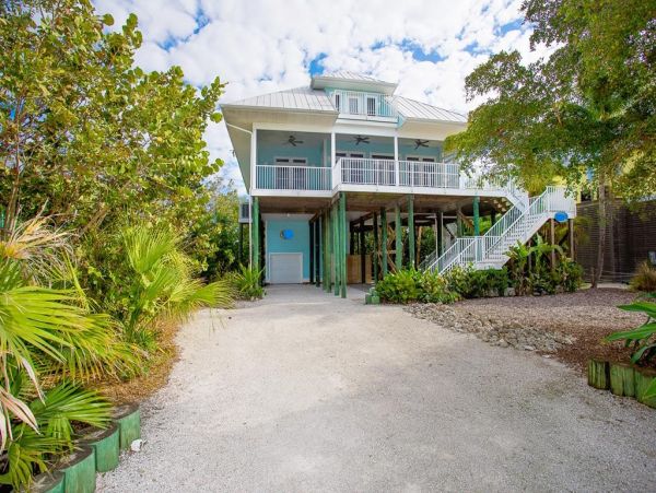 Placida Vacation Home Three Bedroom Walk to Beach