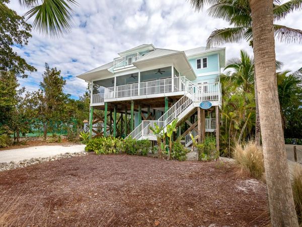 Placida Vacation Home Three Bedroom Walk to Beach