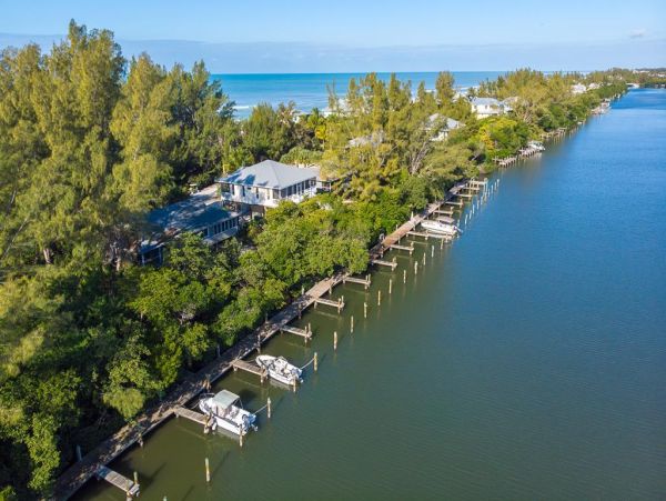 Boca Grande Two Bedroom Beach House Amazing Views!