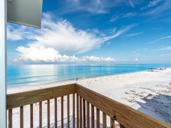 Boca Grande Two Bedroom Beach House Amazing Views!