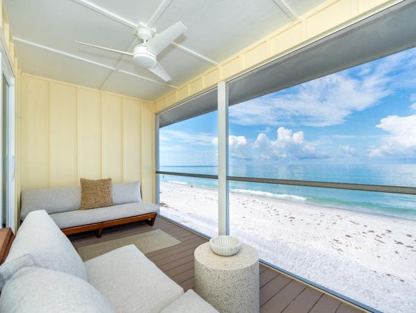 Boca Grande Two Bedroom Beach House Amazing Views!