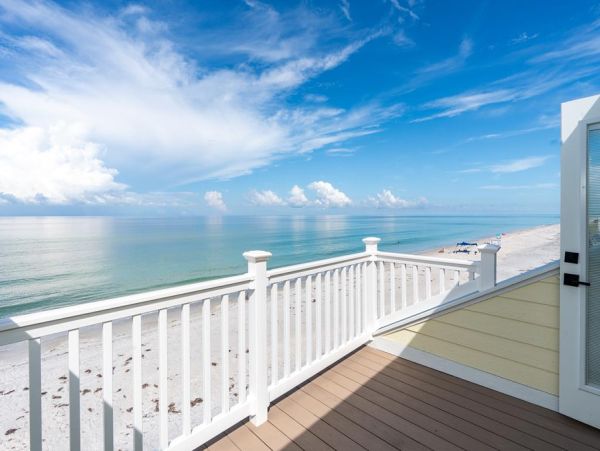 Boca Grande Two Bedroom Beach House Amazing Views!