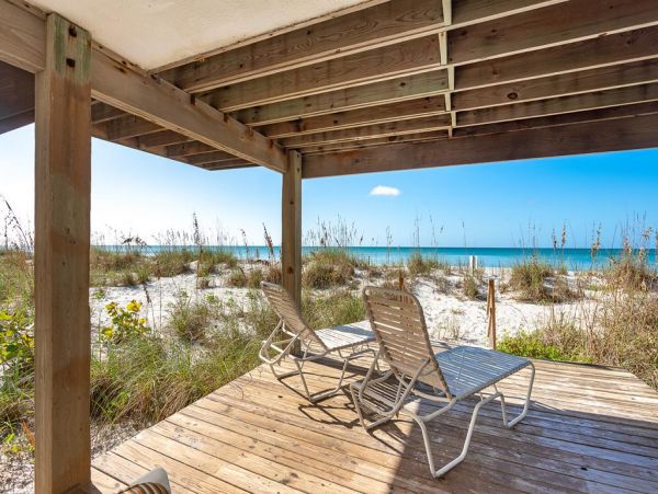 Spacious Two-story Townhome Beachfront with Shared Pool & Tennis Court