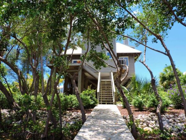 Boca Grande Vacation Home Across from the Gulf of Mexico