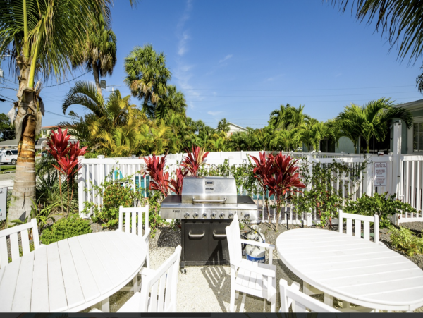 Holmes Beach Vacation Condo Sleeps 4