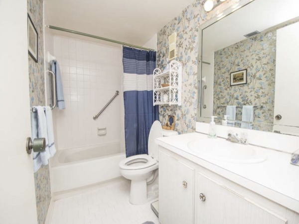 Marco Island Beach Condo Exceptional Views & Amenities