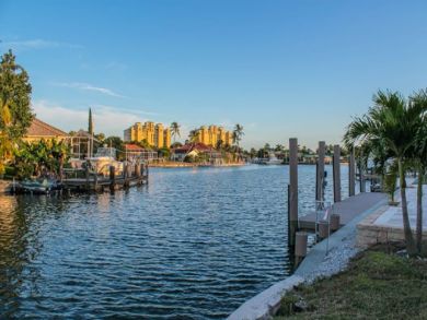 Marco Island Two Bedroom Vacation Home Sleeps Six Guests