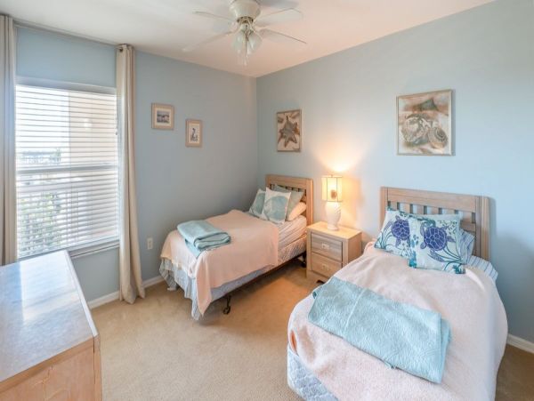 Marco Island Vacation Condo Right Across from the Beach!