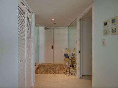 Marco Island Condo 918011